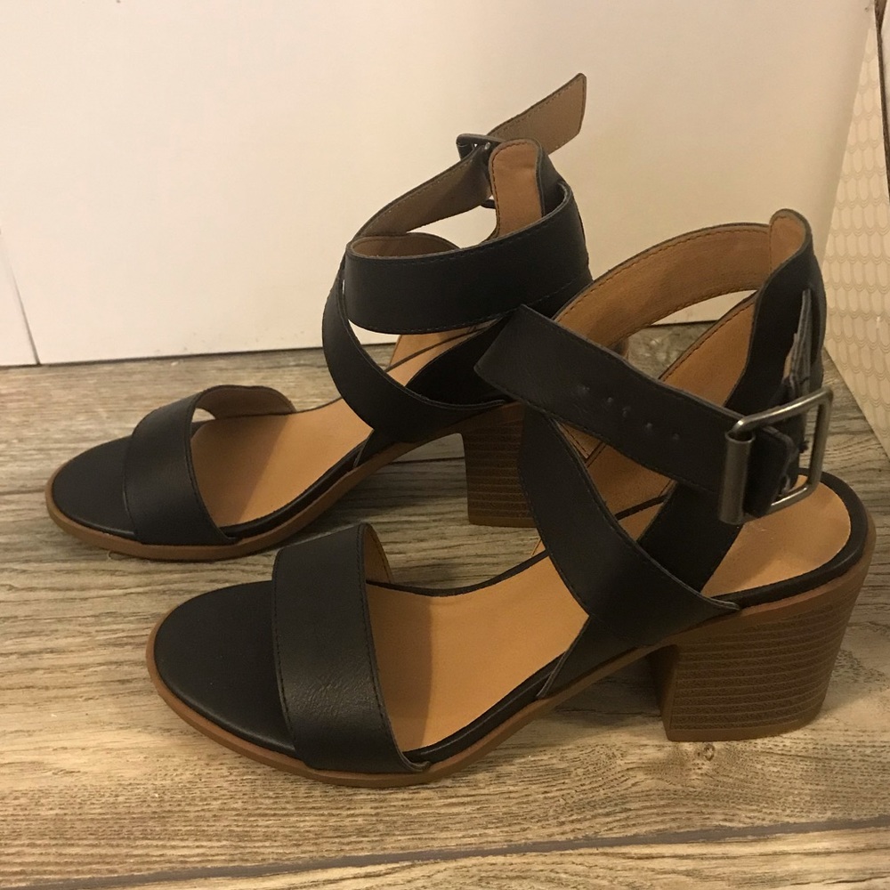 Merona cross blocked heel sandals